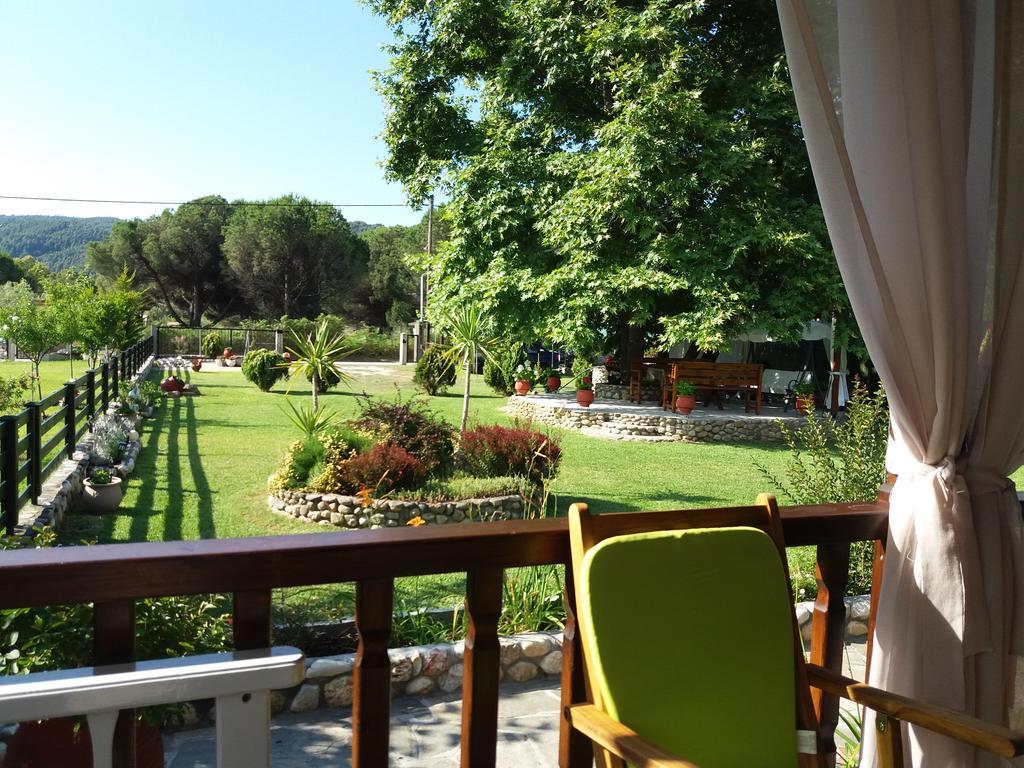Antonis House *