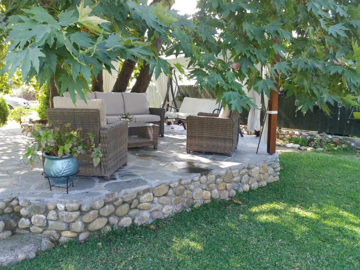 Antonis House
