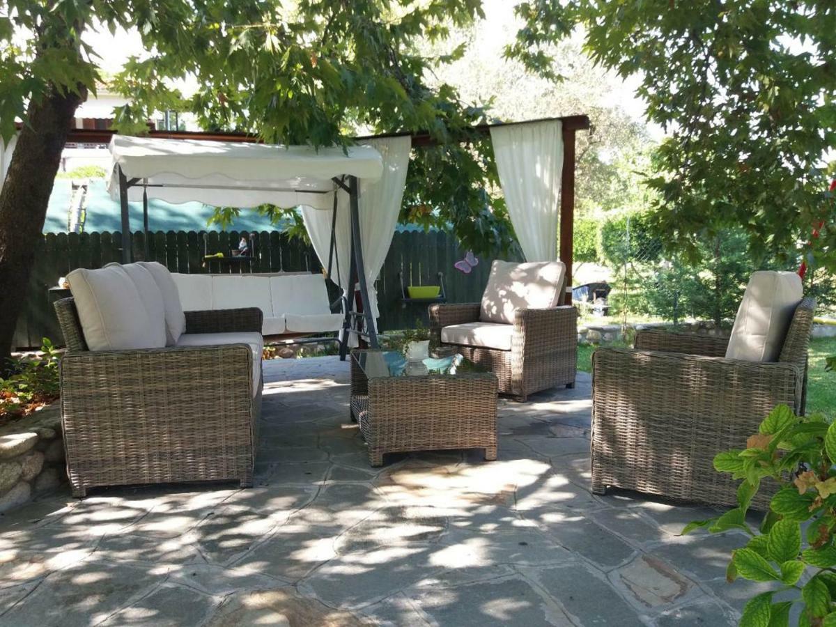 Antonis House